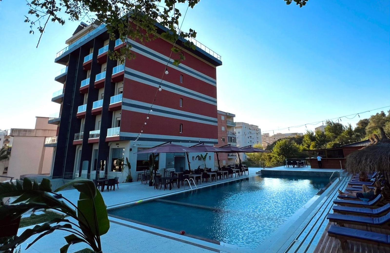 Olivia'S Hill Resort Kryemëdhej 外观 照片