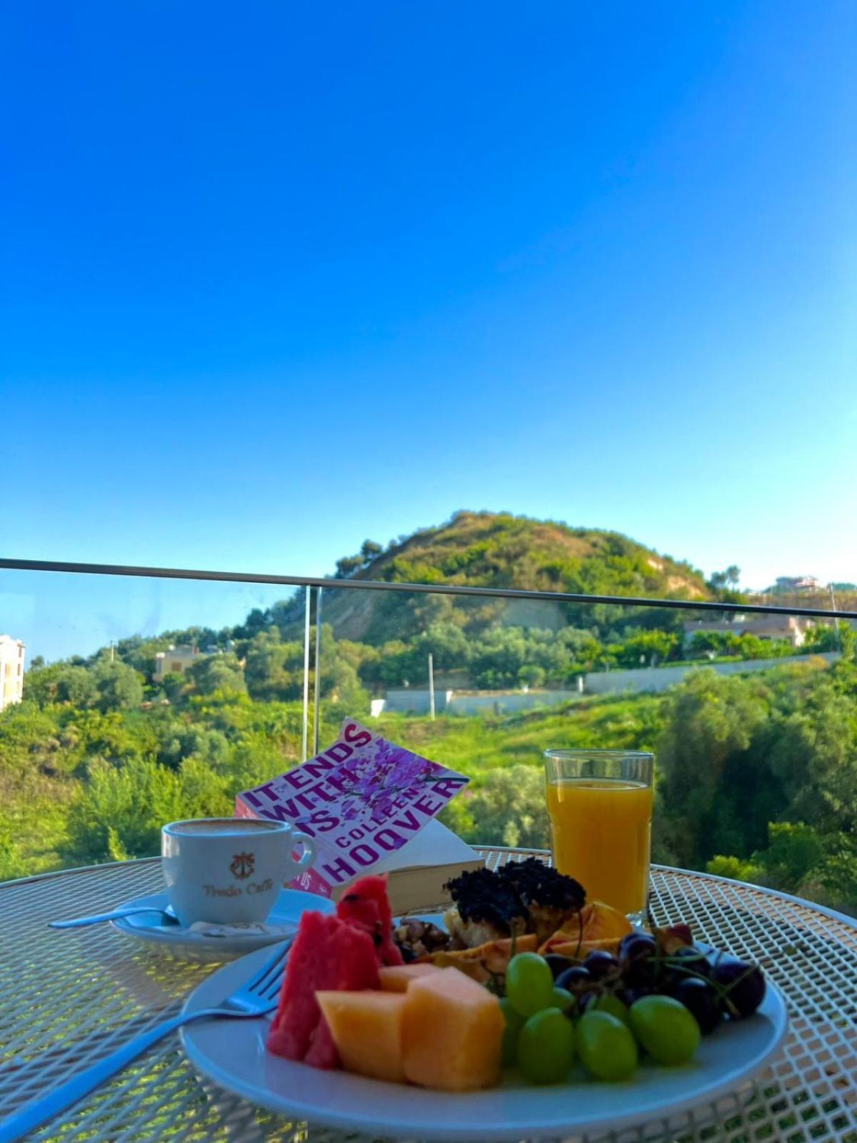 Olivia'S Hill Resort Kryemëdhej 外观 照片